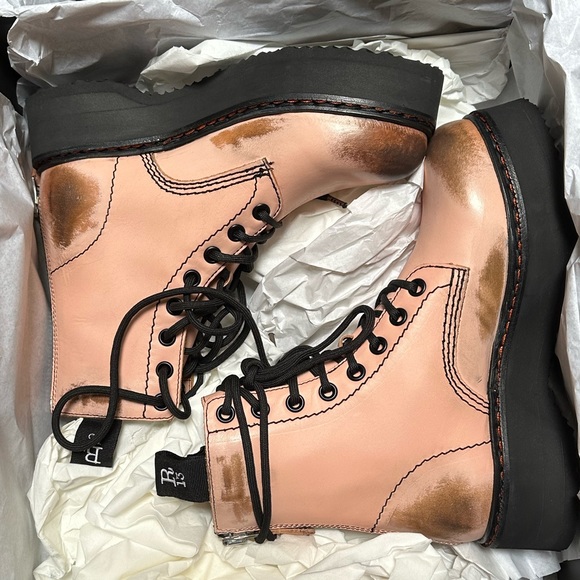 NIB R13 Single Stack Boot, 39 - Picture 6 of 16